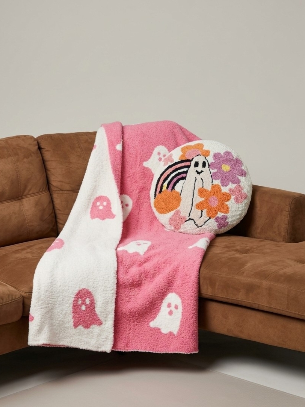 EUC Pastel Halloween Bundle! Reversible Pink Ghost Blanket & Groovy Pillow